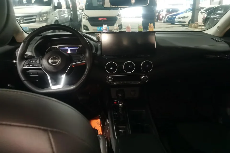 Nissan Sylphy Sylphy 2023 Sylphy 2023 facelift 1.6L CVT Enjoy Edition 2024 — thumbnail 4