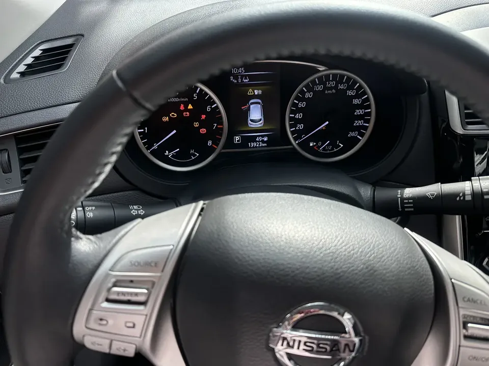 Nissan Tiida Tiida 2021 Tiida 2021 1.6L CVT Smart Travel Edition 2022 — thumbnail 4