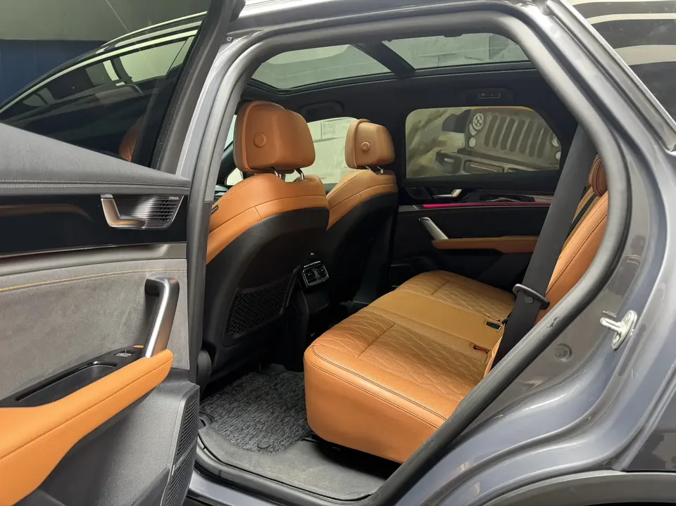 BYD Tang DM DM-i Champion Edition 112KM Premium Edition 2023 — миниатюра 3