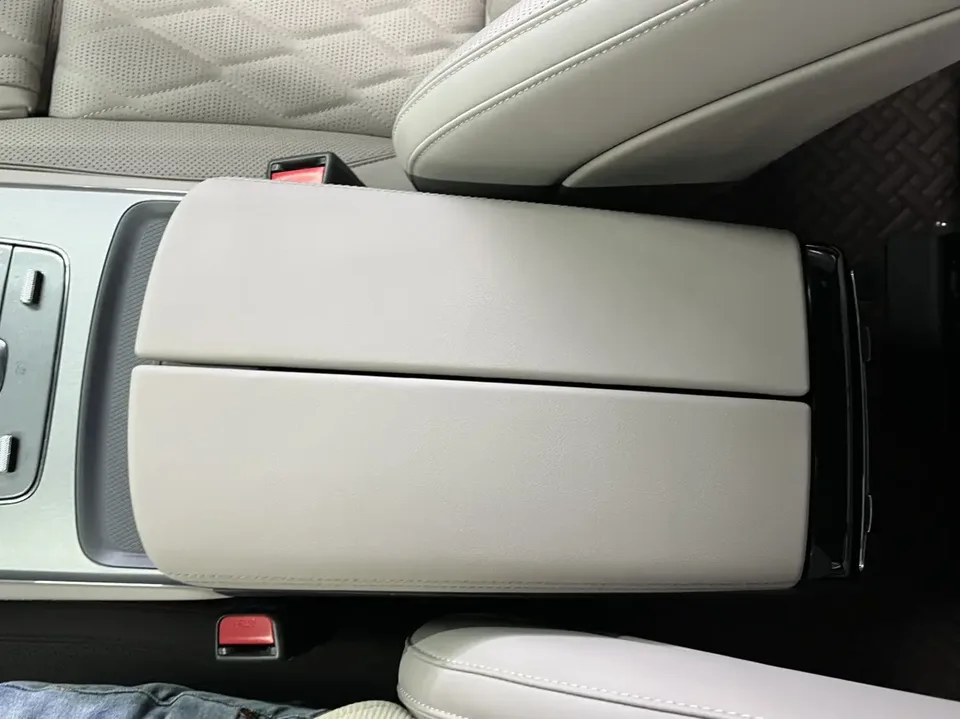 BYD Tang DM Honor Edition DM-i 112KM Flagship 2024 — миниатюра 3