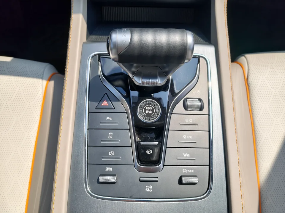 BYD Yuan Plus Honor Edition 510KM Leading Edition 2025 — миниатюра 3