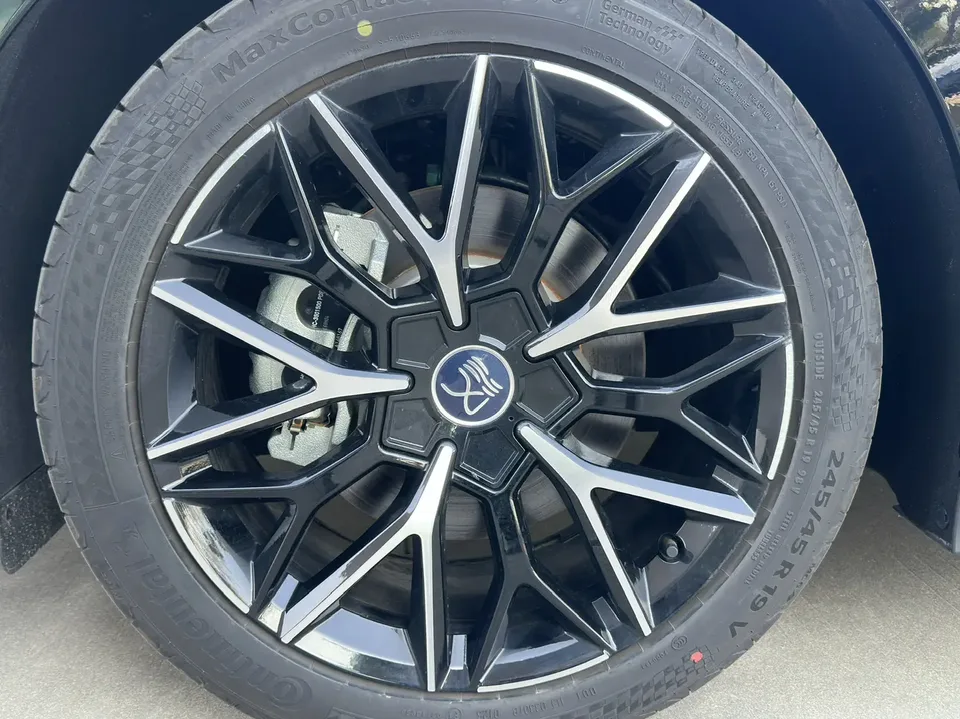 BYD Han DM Intelligent Driving Edition DM-i 125KM Premium Edition 2025 — миниатюра 3