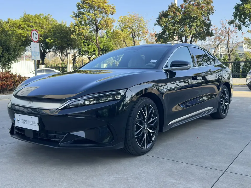 BYD Han DM 2025