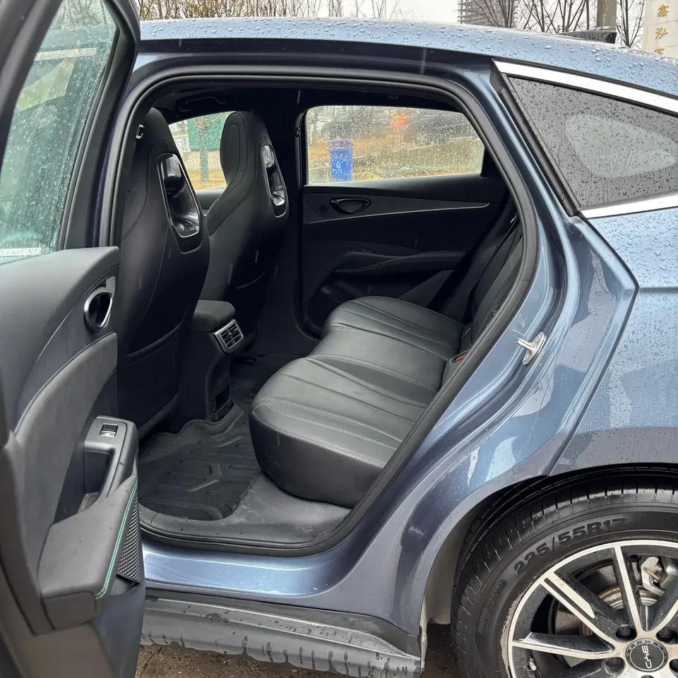 BYD Seal 06DM Intelligent Driving Edition DM-i 120KM Premium Edition 2025 — миниатюра 3