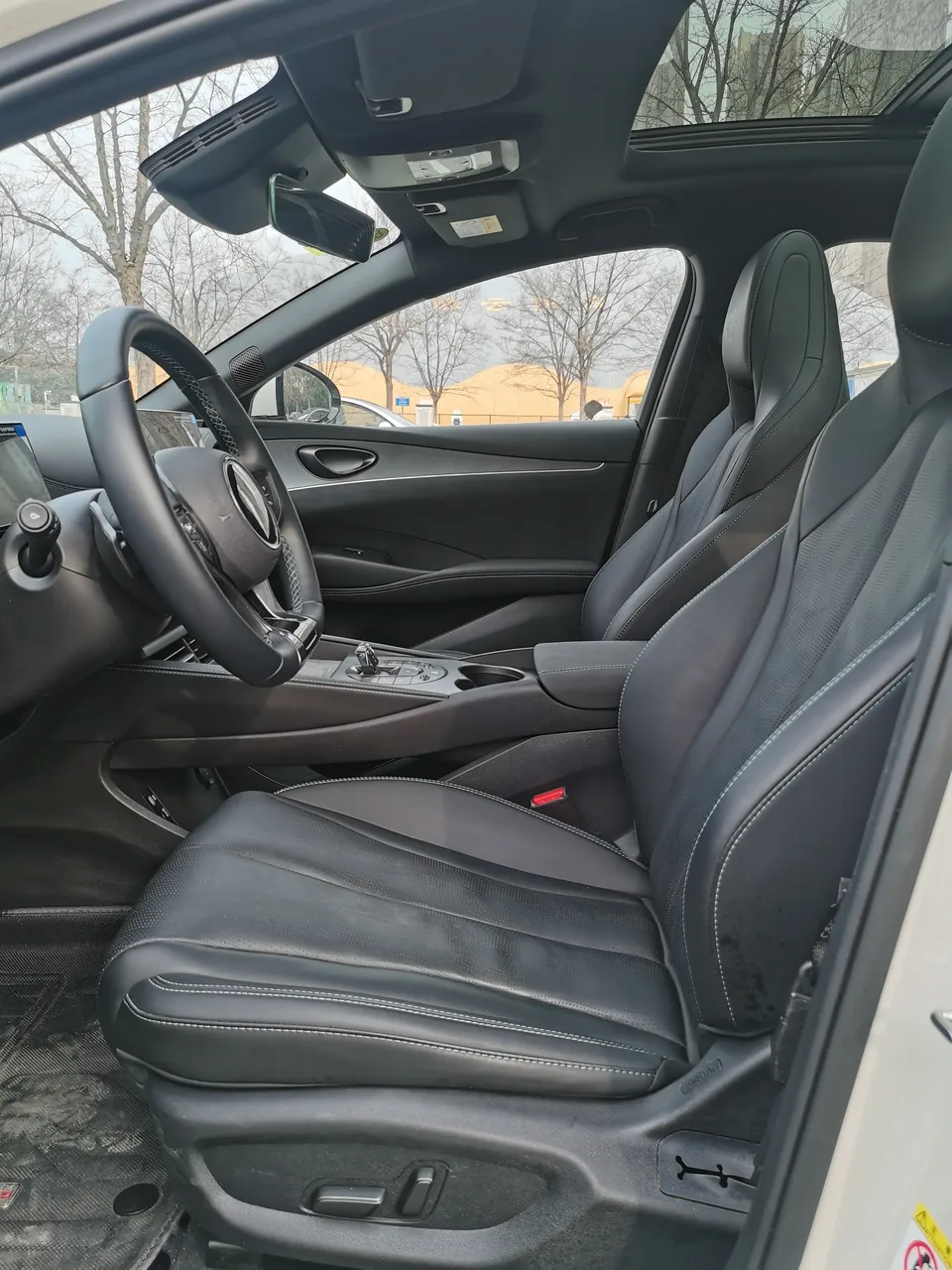 BYD Seal 06DM Intelligent Driving Edition DM-i 120KM Premium Edition 2025 — миниатюра 5