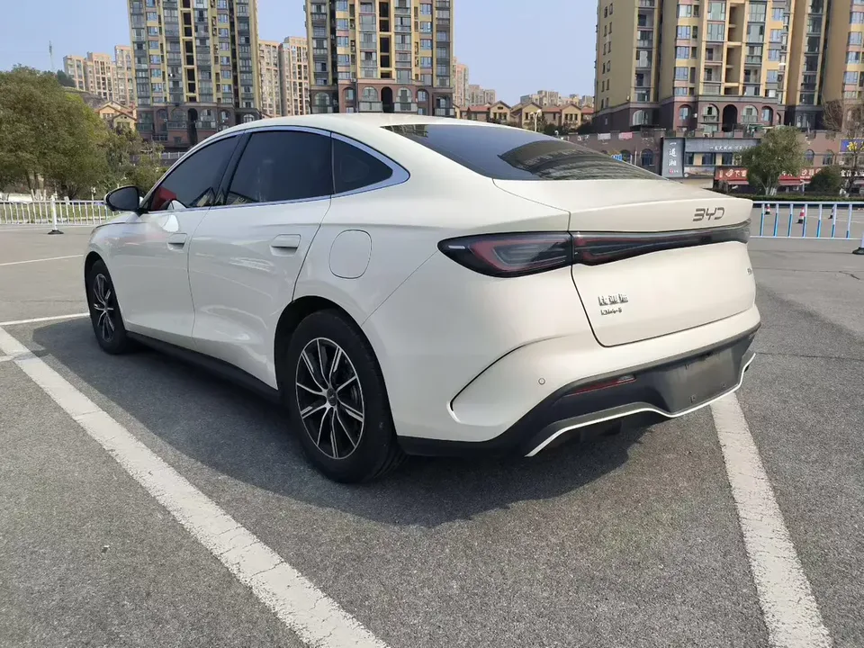 BYD Seal 06DM Seal 06DM 2024 DM-i 120KM Premium Edition 2024 — thumbnail 4