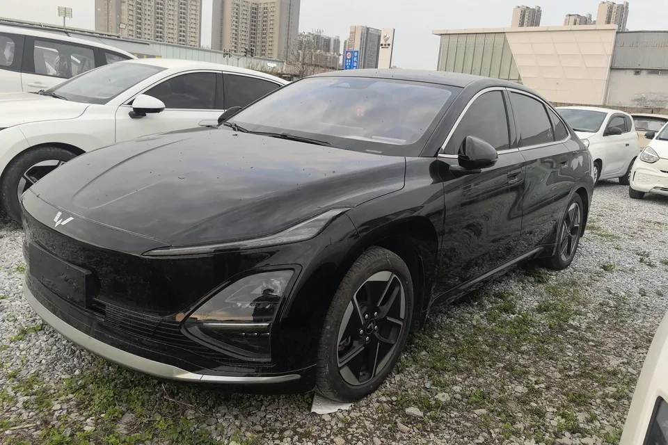 Wuling Starlight EV 2024