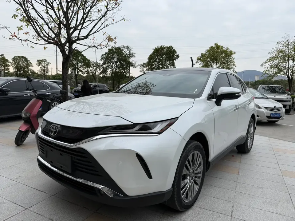 Toyota HARRIER 2024