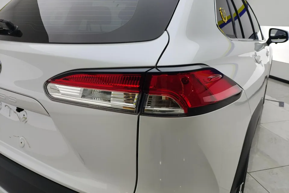 Toyota CorollaCross 2.0L CVT Pioneer Edition 2024 — миниатюра 2