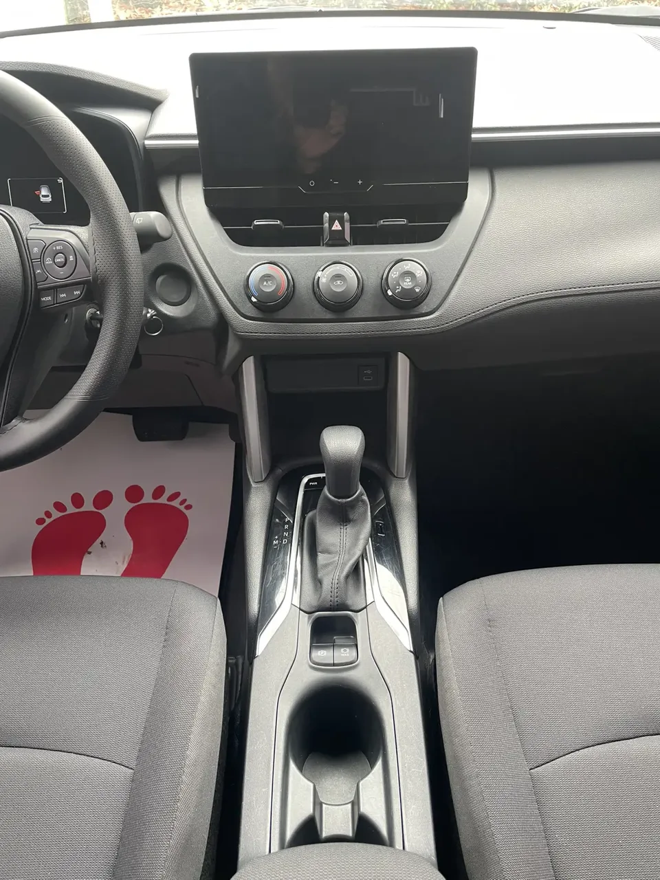 Toyota CorollaCross 2.0L CVT Pioneer Edition 2024 — миниатюра 3