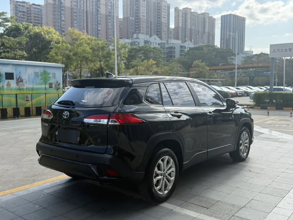 Toyota Frontlander 2.0L CVT Elite Edition 2024 — миниатюра 2