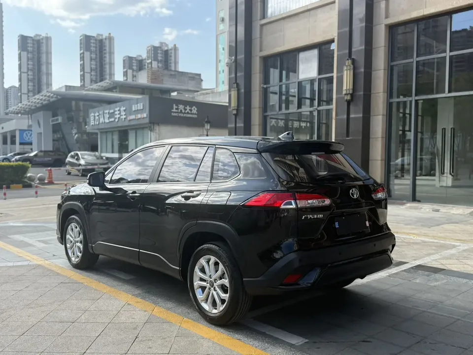 Toyota Frontlander 2.0L CVT Elite Edition 2024 — миниатюра 4