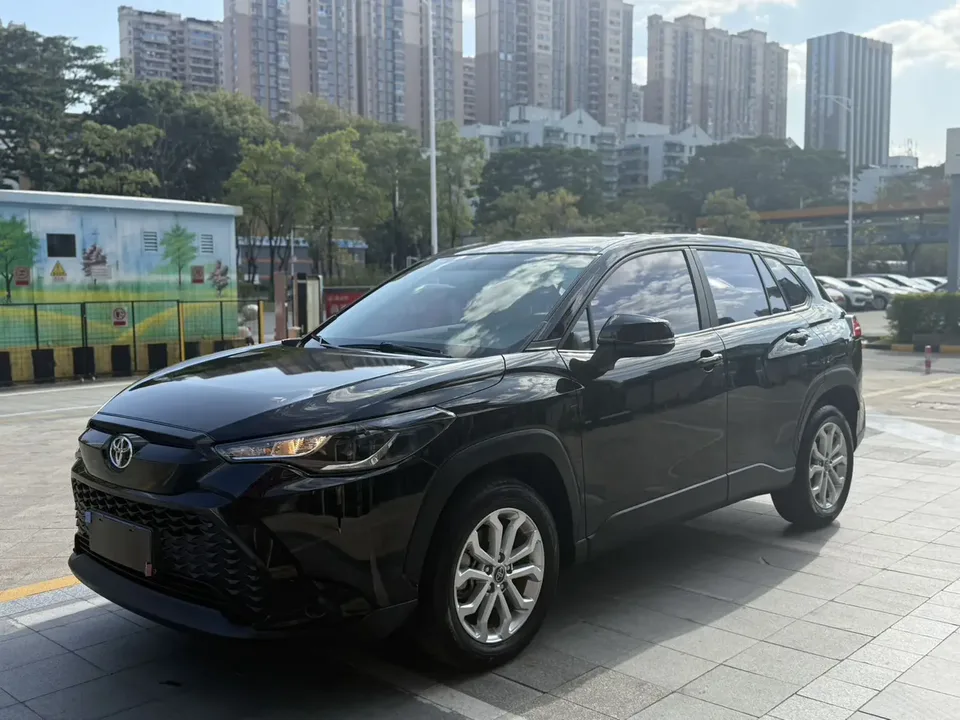 Toyota Frontlander 2024