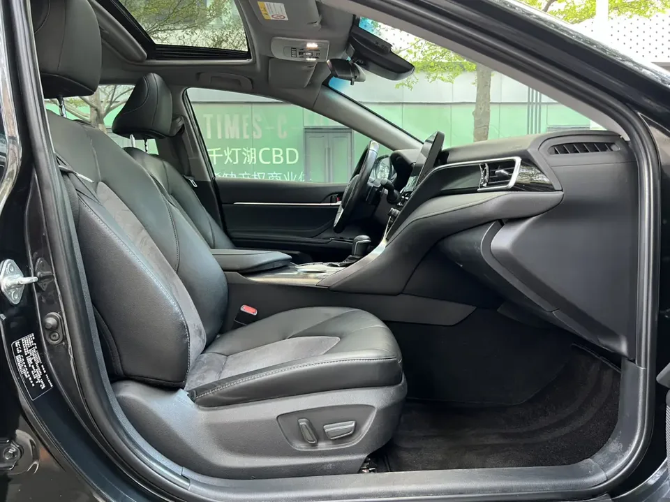 Toyota Camry 2.0S Advanced Edition 2023 — миниатюра 4
