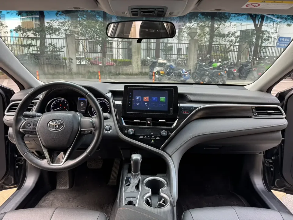 Toyota Camry 2.0GVP Leading Edition 2023 — миниатюра 5