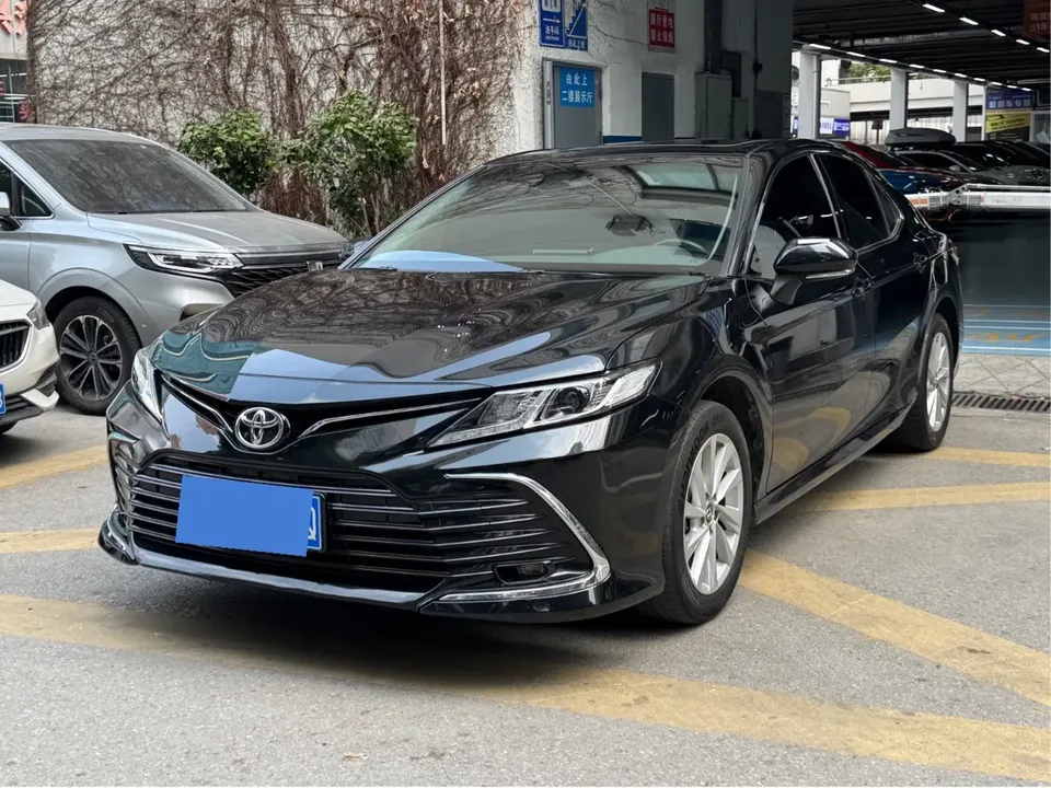 Toyota Camry 2023