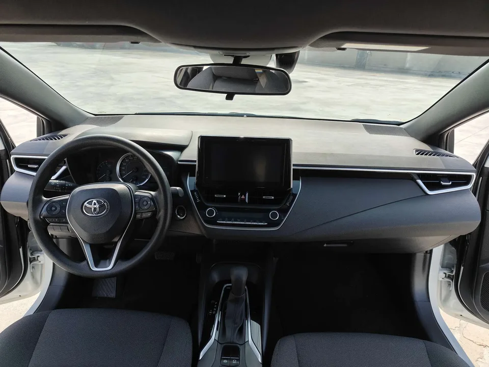 Toyota Levin 2022 Lelink 185T CVT Luxury Edition 2022 — миниатюра 4