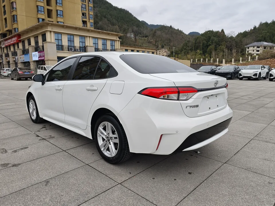 Toyota Levin 185T Exclusive Edition Country VI 2023 — миниатюра 2