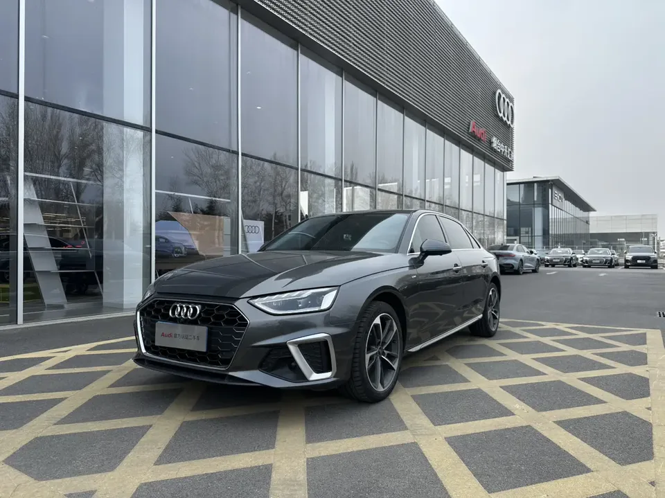 Audi a4 l 2022