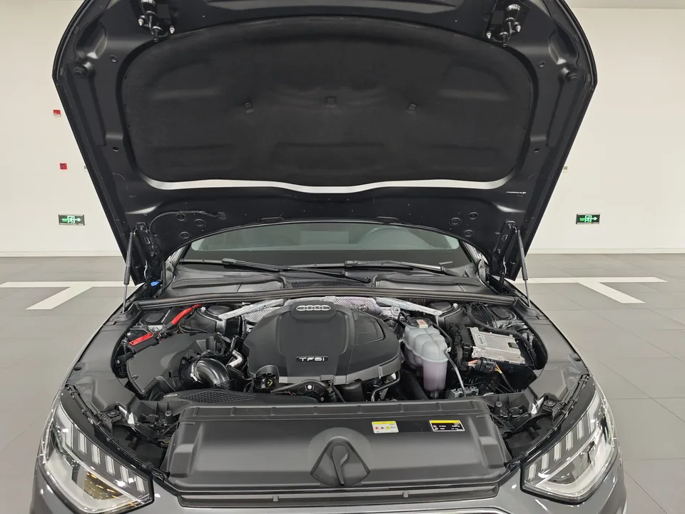 Audi a4 l Audi A4L 2023 40 TFSI Stylish and Dynamic 2023 — миниатюра 3