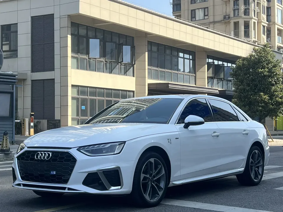 Audi a4 l 2024