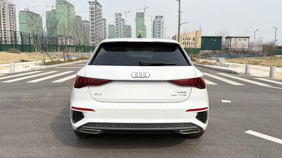 Audi A3 Sportback 35 TFSI Fashionable and Elegant 2024 — миниатюра 4