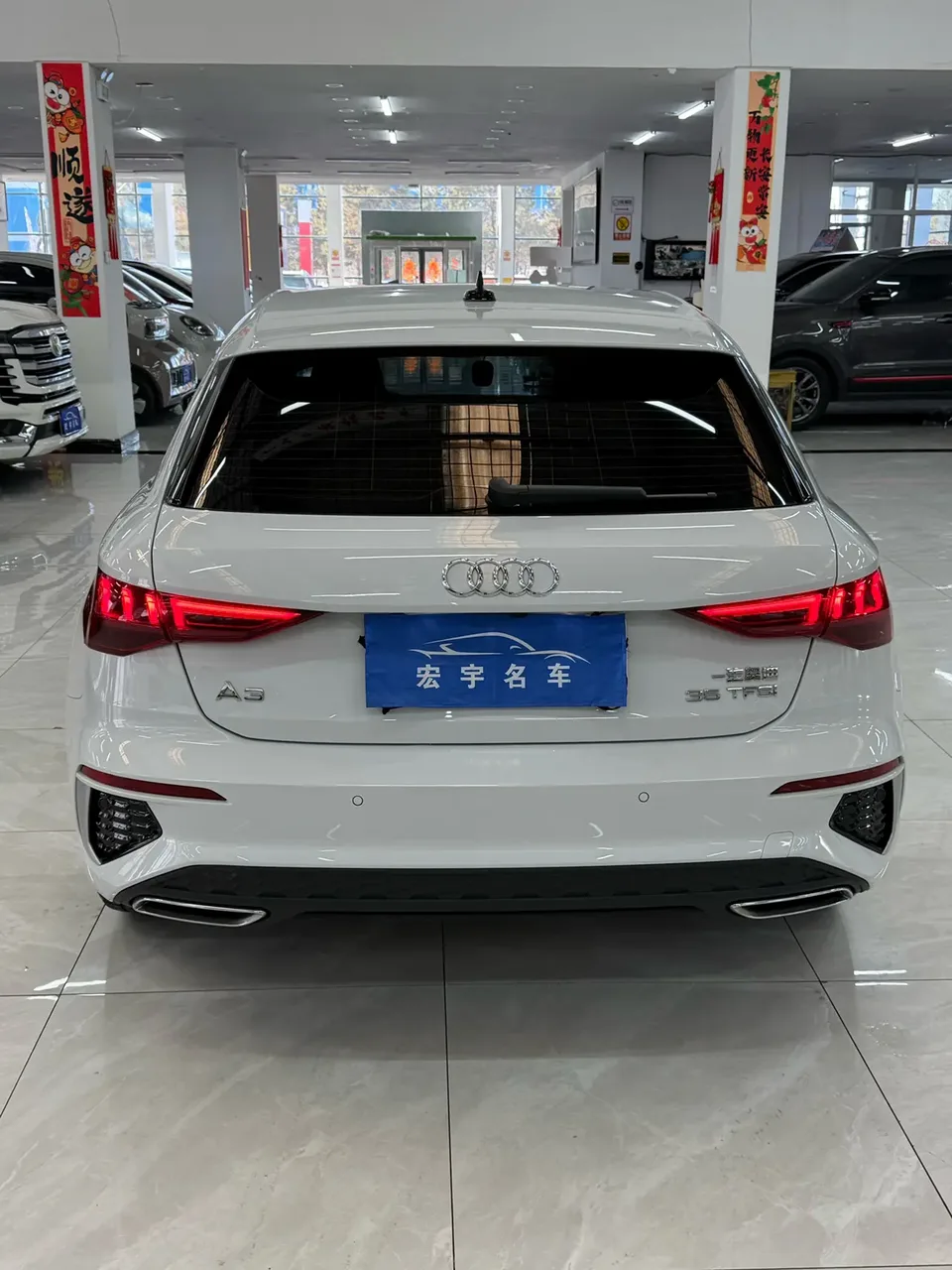 Audi A3 Sportback 35 TFSI Enterprising and Elegant Model 2022 — миниатюра 2