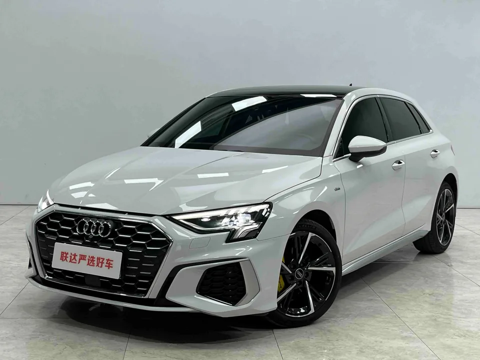 Audi A3 A3 2023 facelift Sportback 35 TFSI stylish and sporty 2023 — photo 1, buy with delivery to Moscow