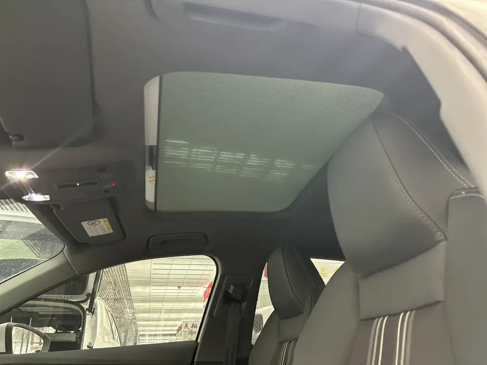 Audi A3 Sportback 35 TFSI stylish and sporty 2022 — миниатюра 5