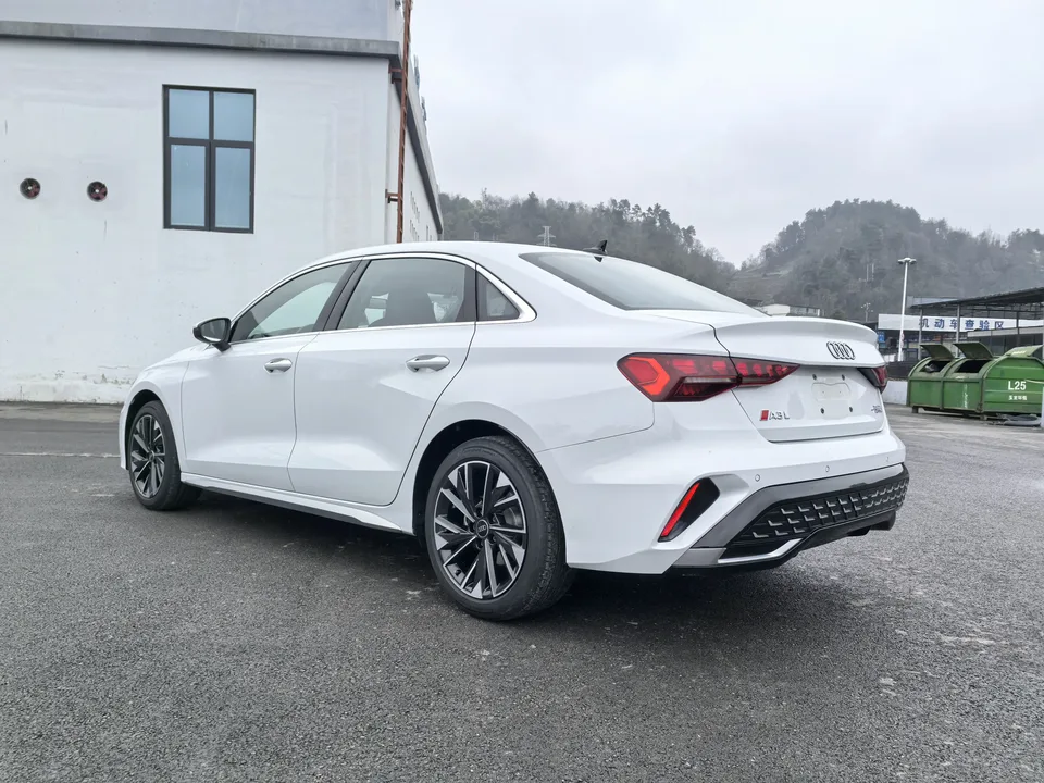 Audi A3 A3 2025 Audi A3 2025 A3L Limousine 35 TFSI Flying Joy Edition 2025 — thumbnail 4