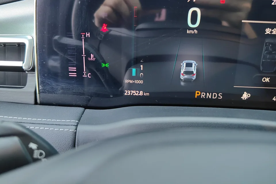 Ford Sharp boundary Sharp boundary 2021 2021 Edge PLUS EcoBoost 245 2WD Platinum 5-seater 2023 — thumbnail 4