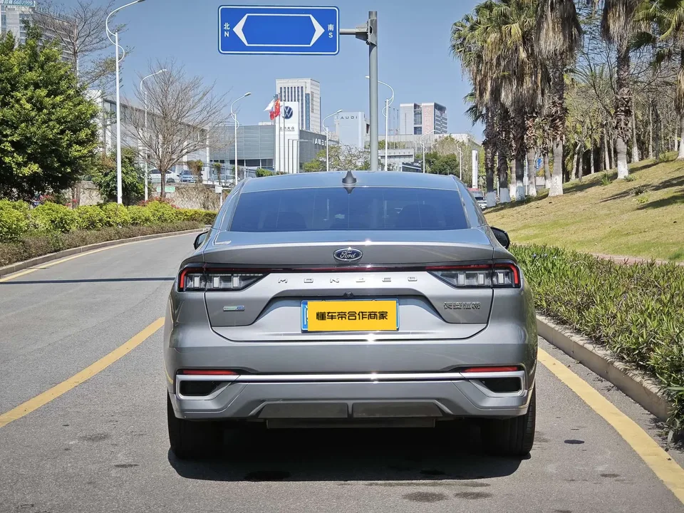 Ford Mondeo Mondeo EcoBoost 245 Fashion Edition 2023 — миниатюра 2