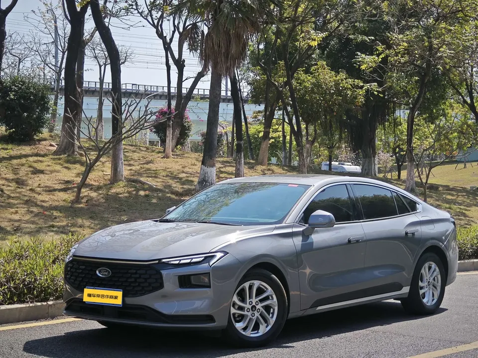 Ford Mondeo 2023