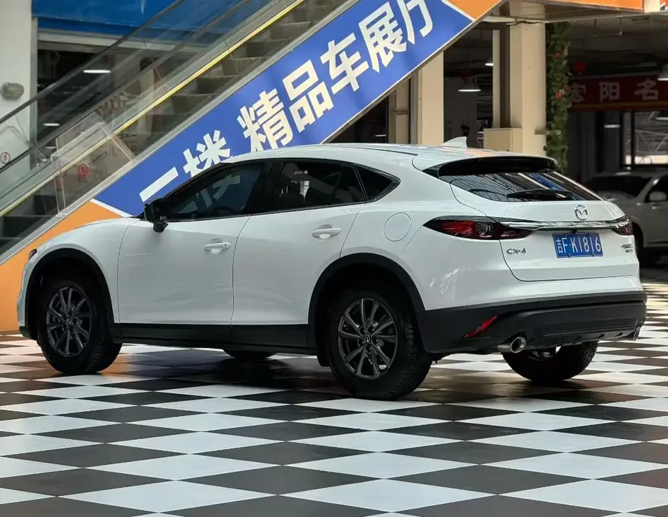 Mazda CX-4 Mazda CX-4 2021 2.0L 2WD Blue Sky Vitality Edition 2023 — thumbnail 4