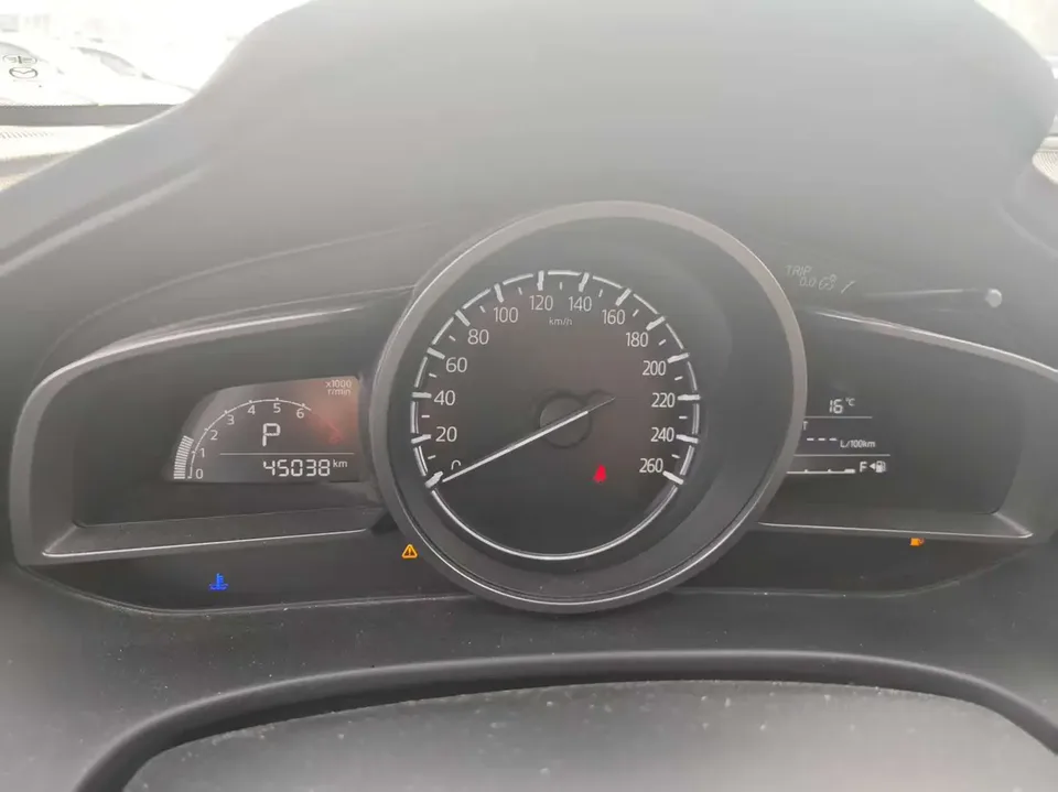 Mazda CX-4 CX-4 2021 Mazda CX-4 2021 2.0L 2WD Blue Sky Vibrant Edition 2023 — thumbnail 3