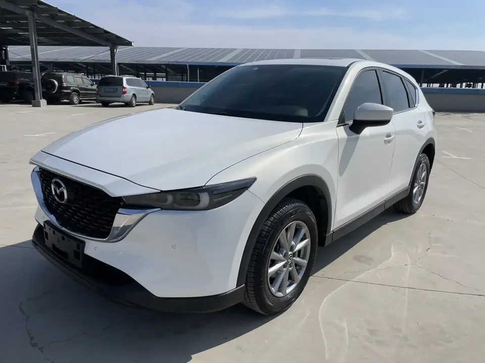 Mazda CX-5 CX-5 2024 Mazda CX-5 2024 2.0L automatic two-wheel drive smart model 2024 — photo 1, buy with delivery to Moscow