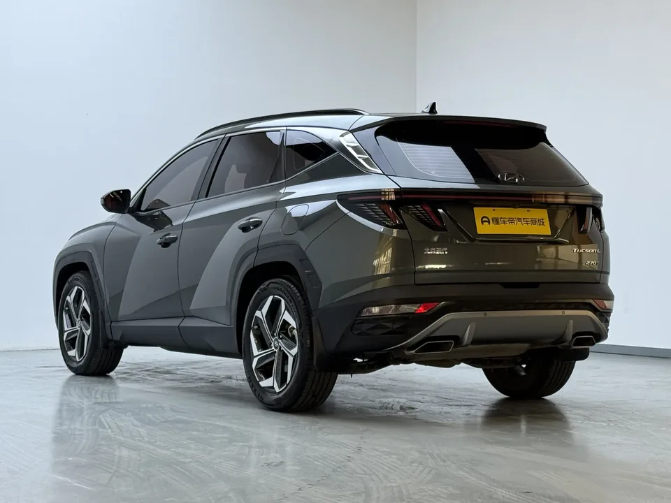 Hyundai tucson l Tucson 2023 Tucson L 1.5T LUX 2WD Premium Edition 2023 — миниатюра 2