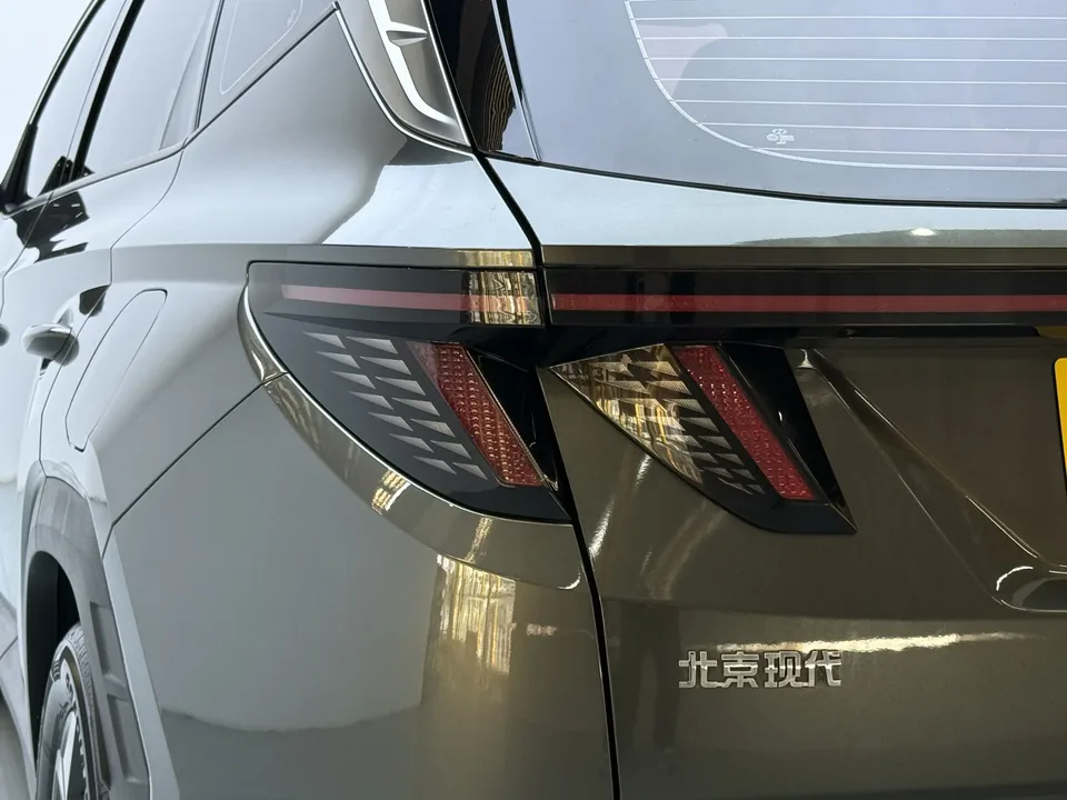 Hyundai tucson l Tucson 2023 Tucson L 1.5T LUX 2WD Premium Edition 2023 — миниатюра 4