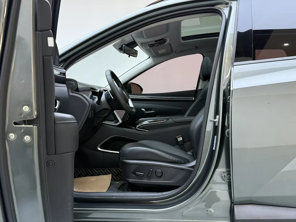 Hyundai tucson l Tucson 2023 Tucson L 1.5T LUX 2WD Premium Edition 2023 — миниатюра 5