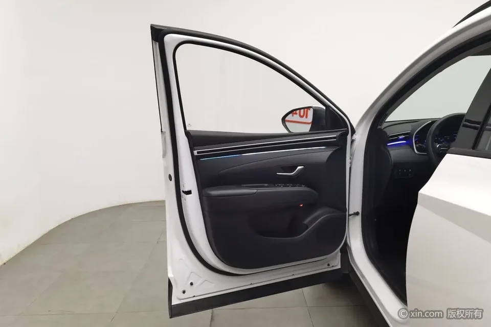 Hyundai tucson l Tucson 2023 Tucson L 1.5T GLX 2WD Elite Edition 2024 — миниатюра 5