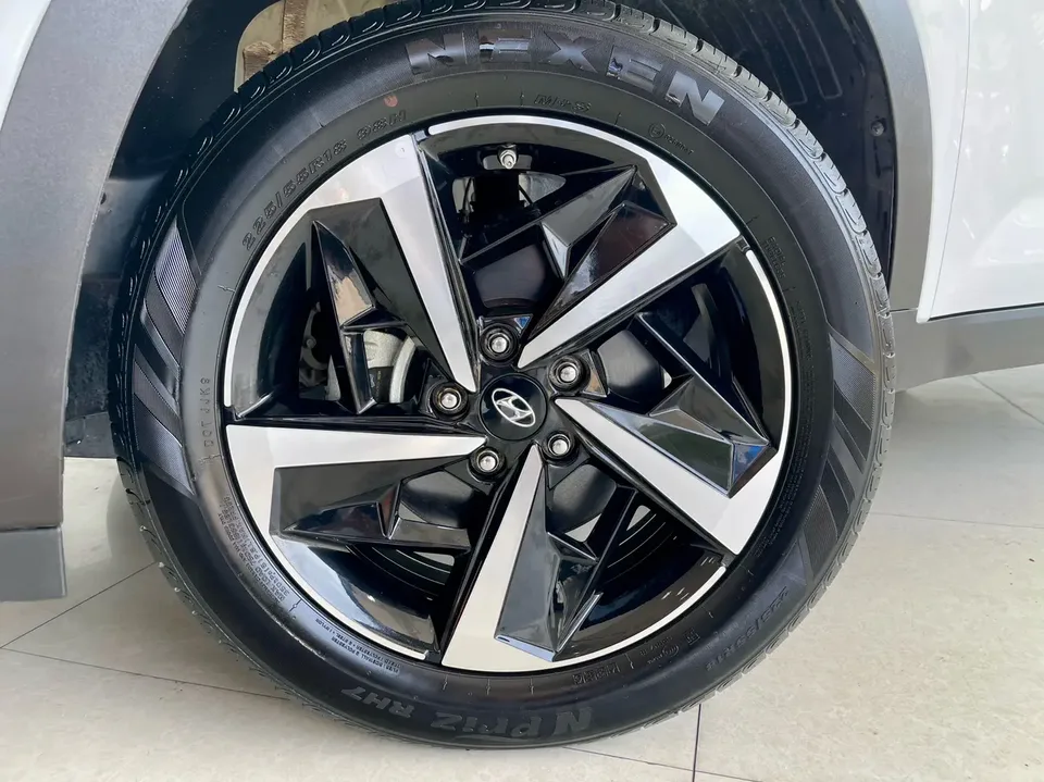 Hyundai ix35 Hyundai ix35 2021 2.0L Automatic 2WD Leading Edition GLS 2023 — миниатюра 4