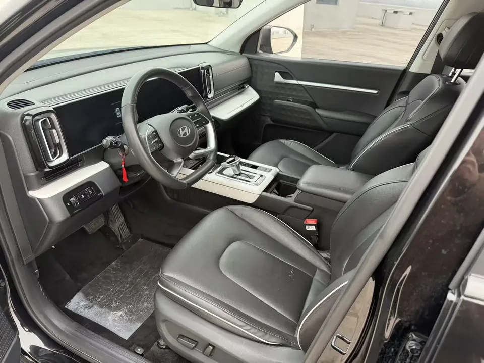 Hyundai ix35 Musa 2.0L Deluxe Edition DLX 2024 — миниатюра 5