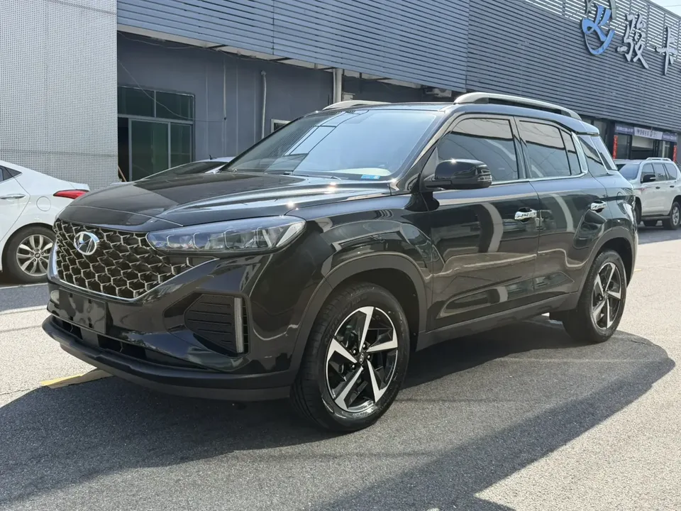 Hyundai ix35 Hyundai ix35 2021 240T GDi DCT 2WD Leading Edition GLS 2023 — фото 1, купить с доставкой в Москву