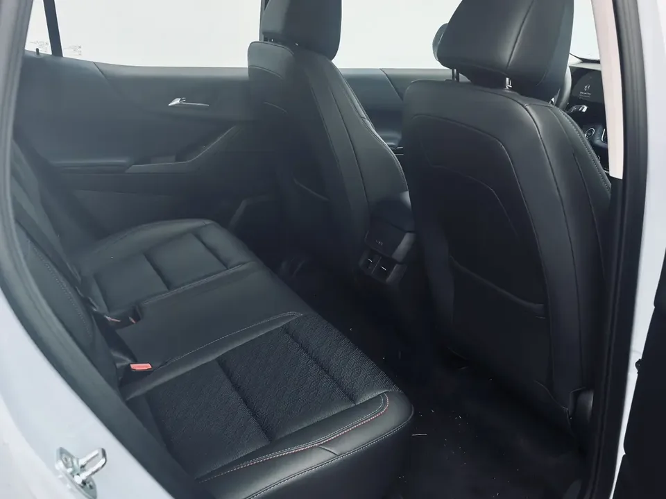 Chevrolet Equinox Plus 1.5T 102km RS Ultimate Edition 2026 — миниатюра 4