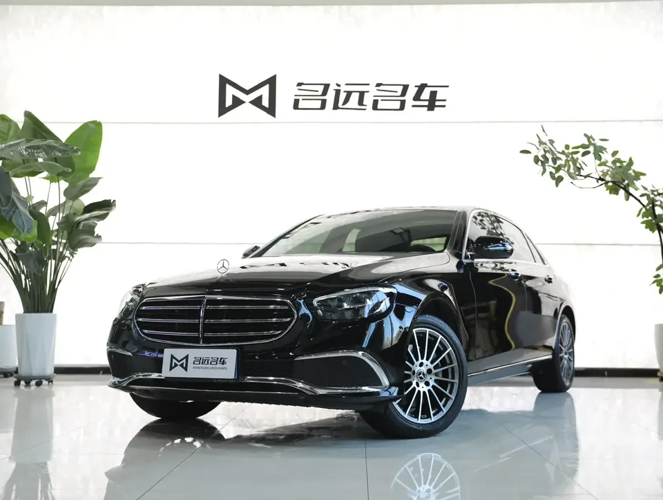 Mercedes-Benz E-Class E-Class 2023 Mercedes-Benz E-Class 2023 E 260 L 4MATIC Sedan 2023 — photo 1, buy with delivery to Moscow