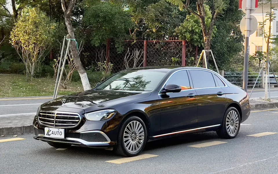 Mercedes-Benz E-Class E-Class 2023 E 300 L Fashion Sedan 2023 — photo 1, buy with delivery to Moscow
