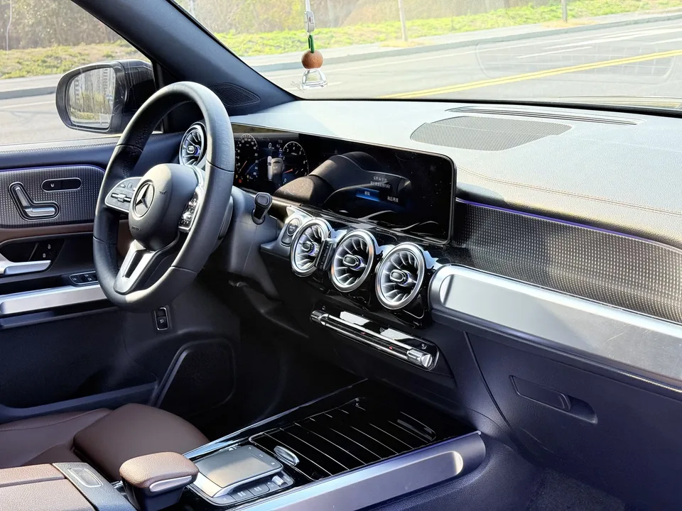 Mercedes-Benz GLB-Class GLB 2023 Mercedes-Benz GLB 2023 GLB 220 Fashion Edition 2023 — thumbnail 5