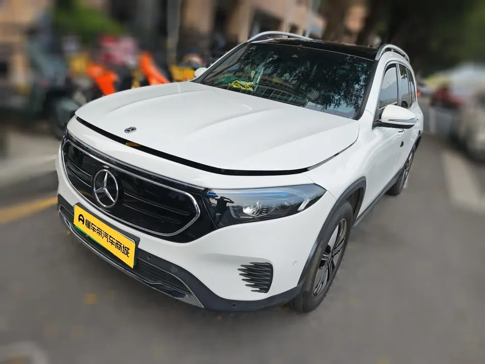 Mercedes-Benz EQB 2023