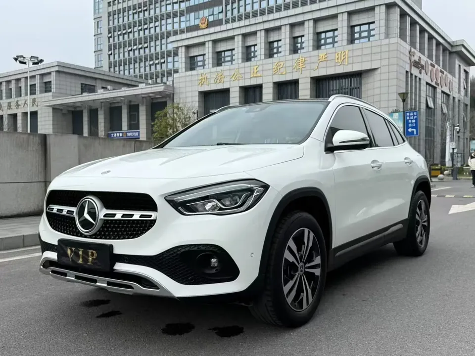 Mercedes-Benz GLA 2022