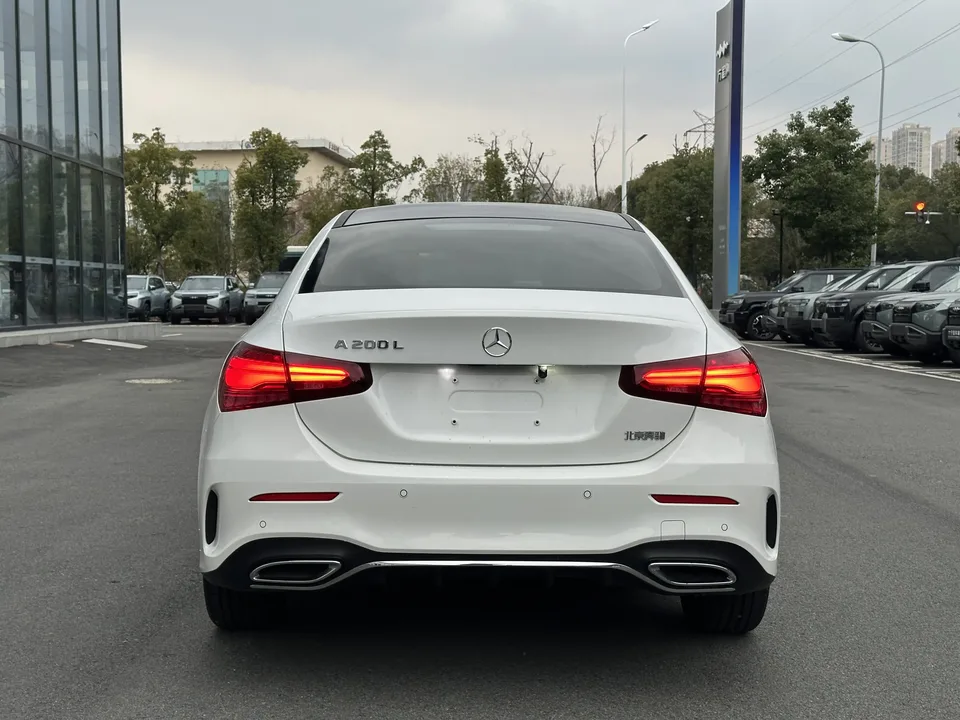 Mercedes-Benz Mercedes Benz A Class A 200 L Fashion Edition 2024 — миниатюра 2